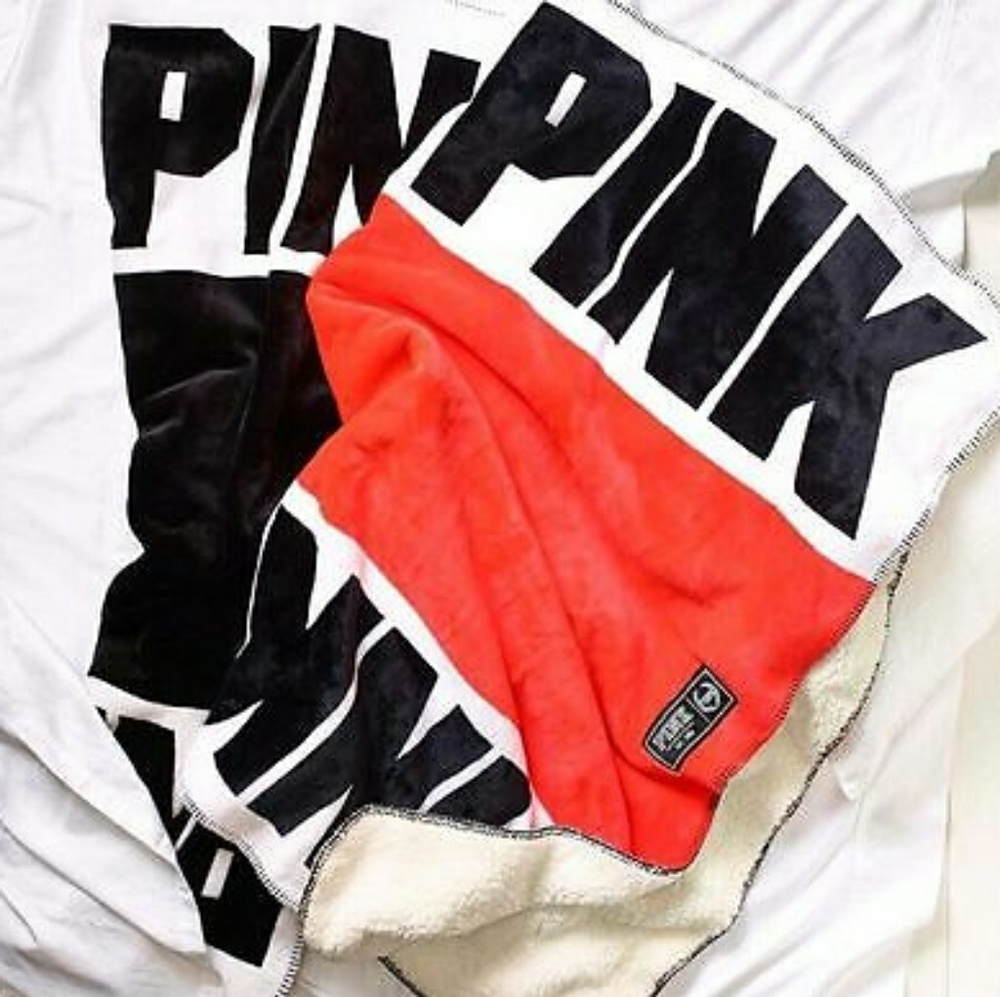New PINK Sherpa Blanket